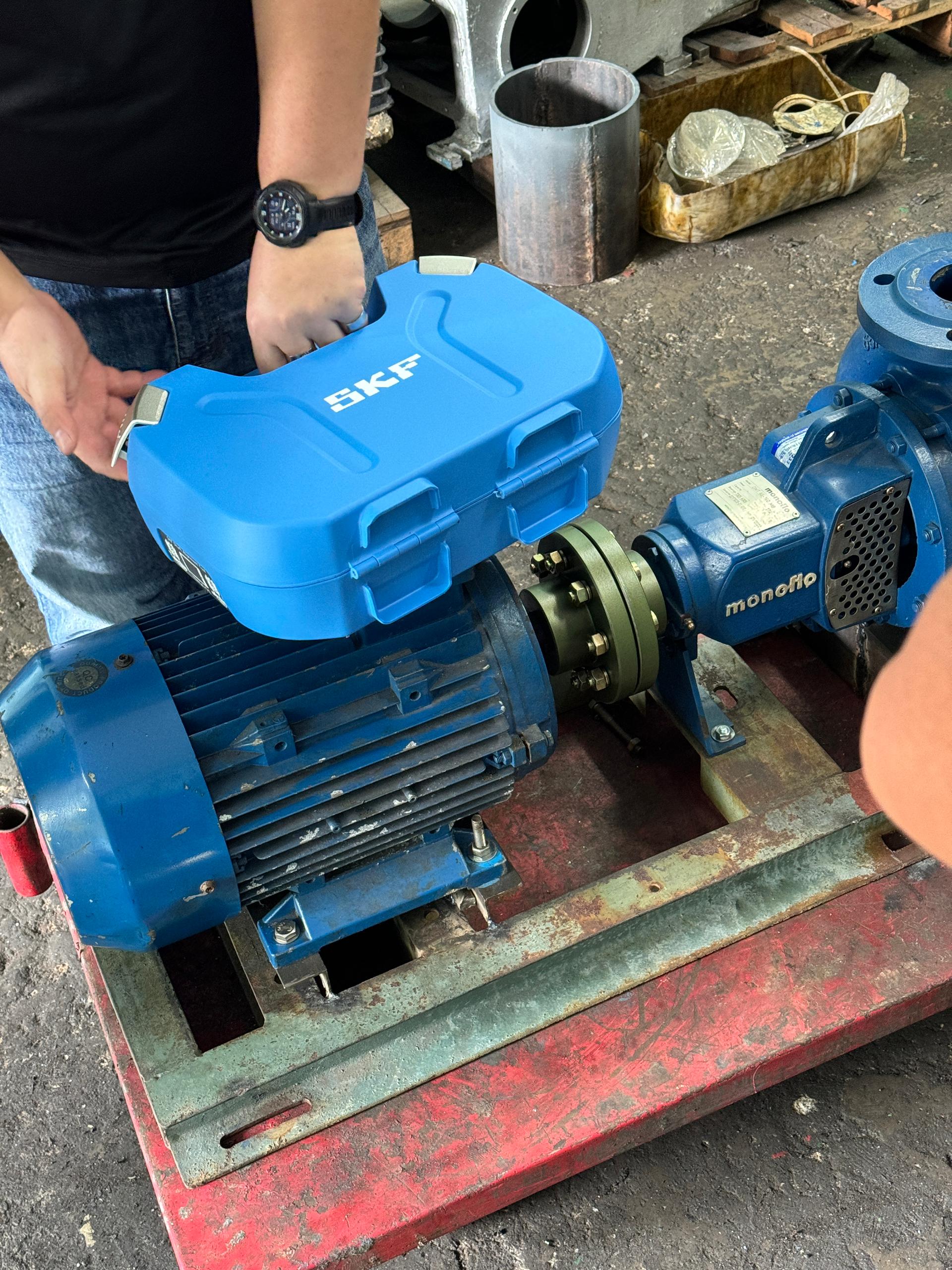 Laser alignment & vibration analysis test for rotating equipments - Image 5