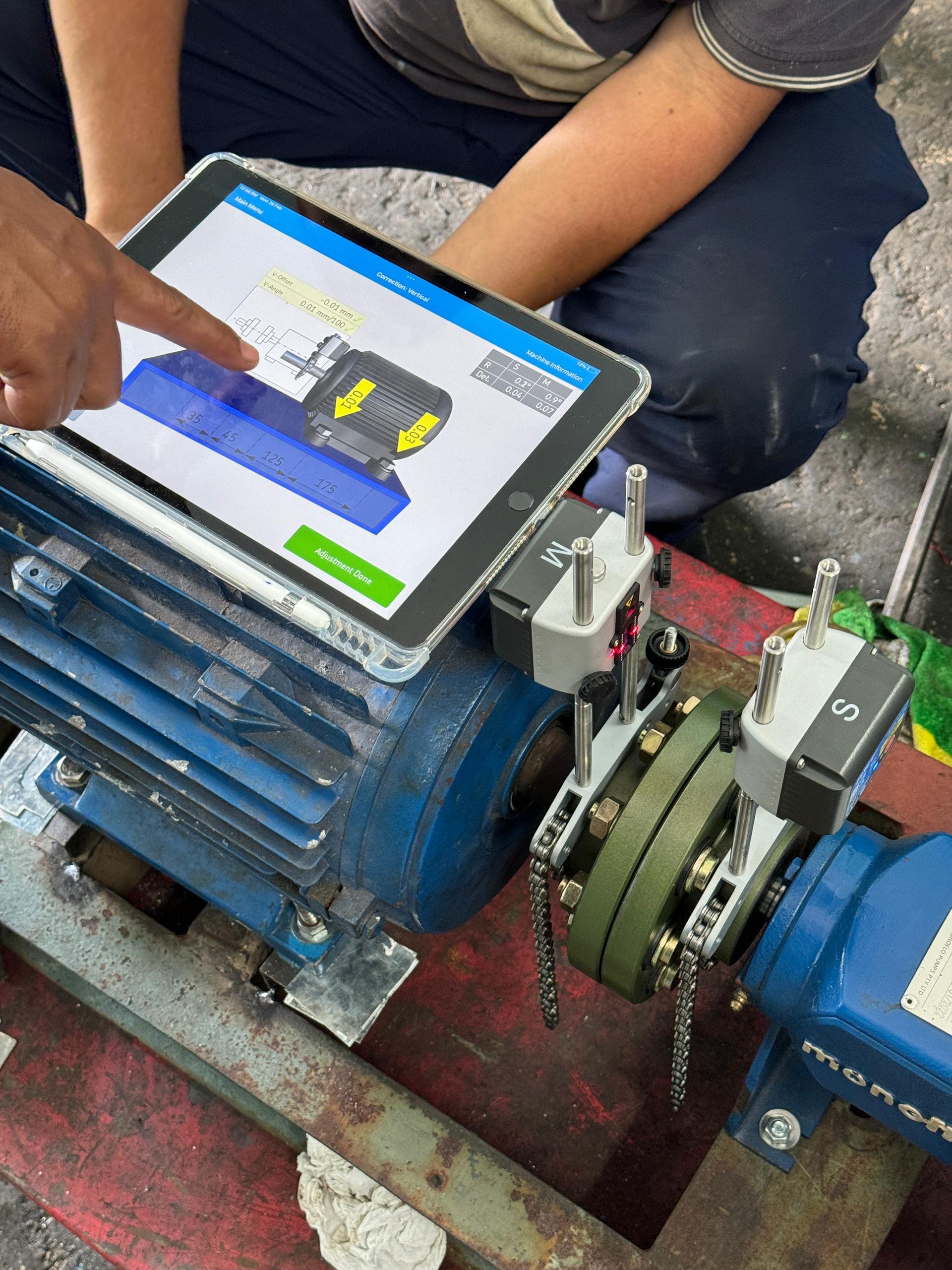 Laser alignment & vibration analysis test for rotating equipments - Image 3